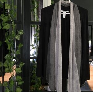 Women's Sleeveless Cardigan Size M Used Black with Gray